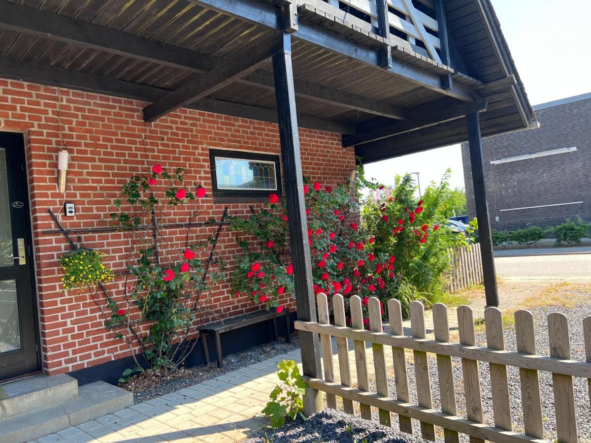 5 Minute Walk To Lego House-2 Bedrooms With Balcony Garden View.Loft Floor Billund  Buitenkant foto